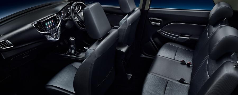 Интерьер Maruti-Suzuki Baleno 2015 года  (фото 2 из 5)